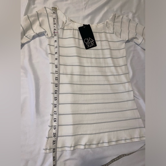 Chaser top - white with grey stripes - nwt - measures like XS ***(tag medium) - Picture 7 of 10